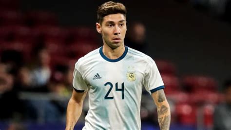 Born 1 january 1997) is an argentine football player who plays as defender for river plate in . West Ham Initial Offer for River Plate Star Gonzalo ...