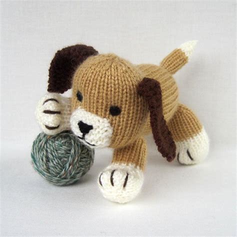 Knitting patterns are great when they are free to save and keep. Muffin the puppy - knitted dog Knitting pattern by ...