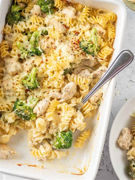 Easy Oven Baked Chicken And Broccoli Pasta Recipe Cookin With Mima