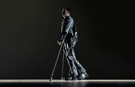 Ekso Bionic Suit Wearable Robot Allows Paraplegics To Walk Wearable