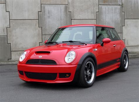 Fs 2006 Mini Cooper S Jcw With Only 28k Miles North American Motoring