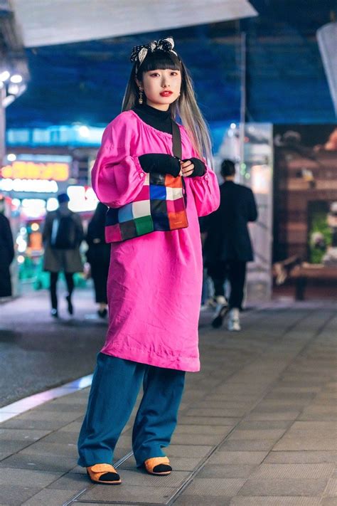 The Best Street Style From Tokyo Fashion Week Fall 2019 Vogue Tokyo