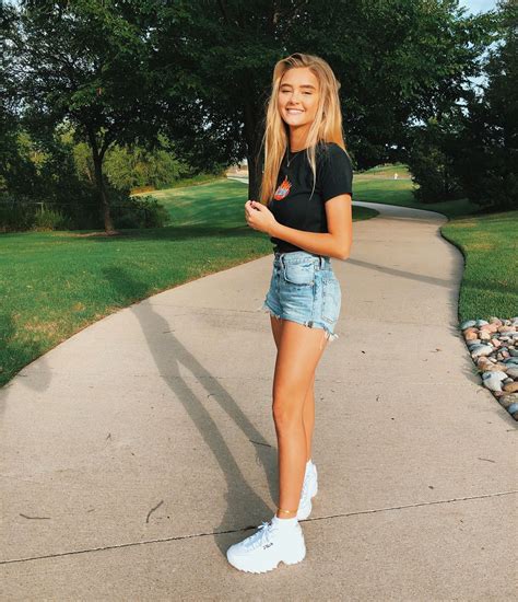 Lizzy Greene On Instagram “cheeseee” Cute Spring Outfits Cute Summer Outfits Teenager Outfits