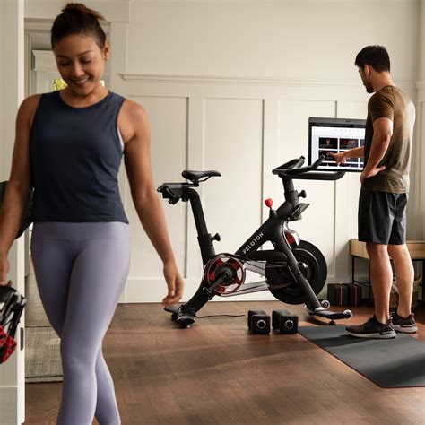 Peloton® The Peloton Bike The Ultimate Cardio Strength Experience Indoor Cycling Class