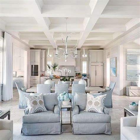 35 Beautiful Coastal Living Room Decor Ideas Best For This Summer