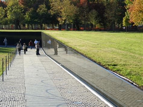Maya Lin A Sensation At Age 21 With The Design Of The Vietnam Veterans