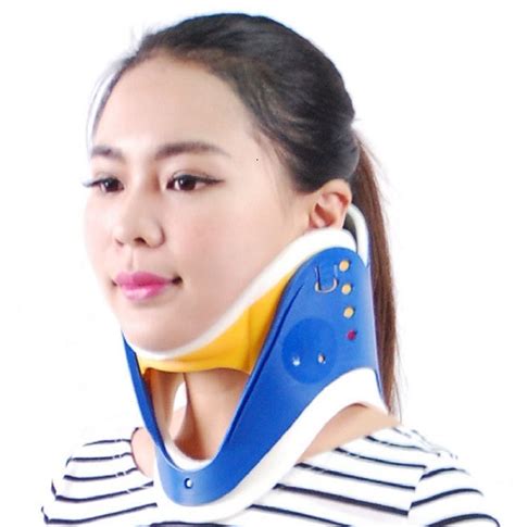 Adult Emergency Cervical Collar Neck Brace Neck Support China Neck