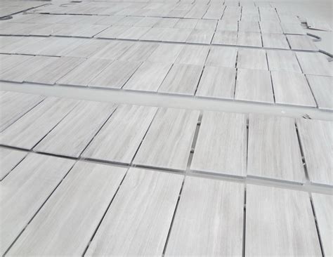 Quanzhou Grey Wood Vein Serpeggiante Marble Tile Newstar Stone