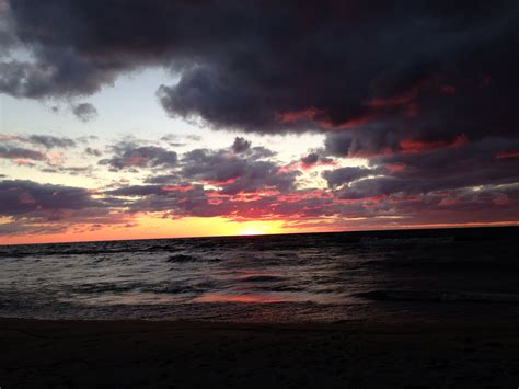 Sunset Over Lake Michigan With Images Lake Michigan Lake Michigan