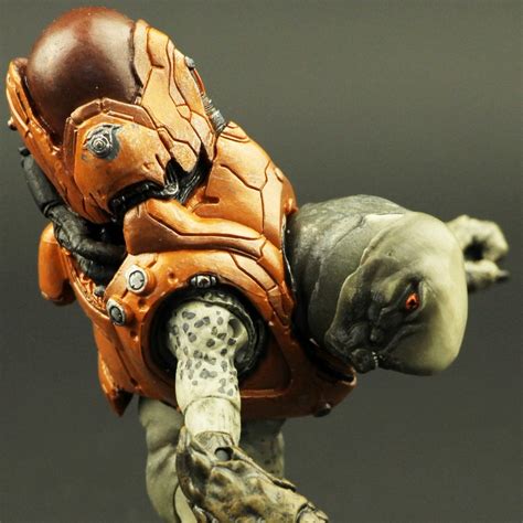 Classic Old Style Macfarlane Halo 4 Reach Elite Warriors 5 Inch Action