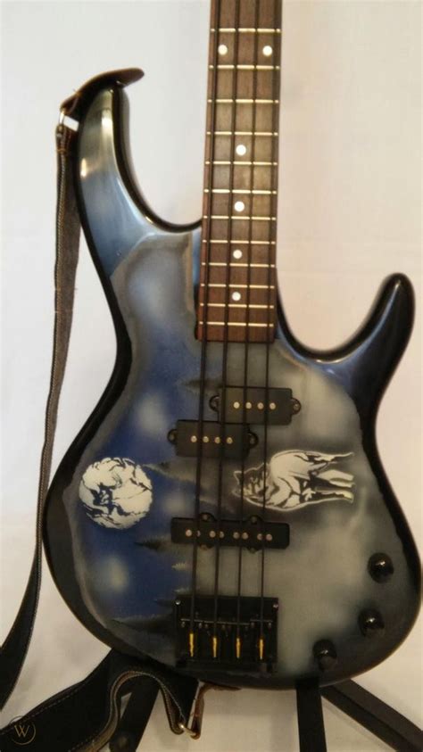 Ibanez Tr Series Bass Guitar Custom Painting 1776966783