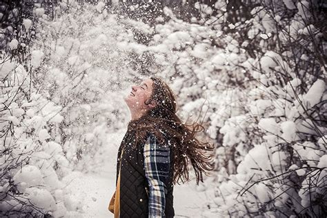 How To Shoot Winter Portrait Photography Snow Portraits