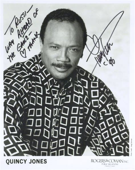 Jazz Trumpeter Quincy Jones Photo Signed Lot 1351