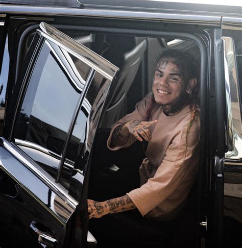 Rapper Tekashi 6ix9ine Freed From Prison 4 Months Early Amid