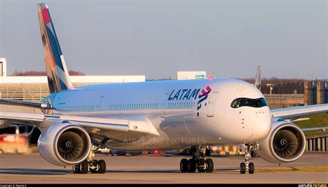 Digital summit & virtual expo. Latam vai lançar rota de 15 horas de voo entre o Chile e a ...
