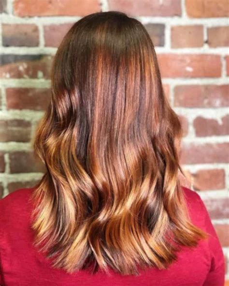 Cinnamon Spice Hair Color Is Falls Prettiest Warm Hair Trend Page 2
