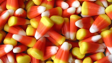 Hard, Unpopular Cob Corn Couldn't Hold a Kernel to Candy Corn in Its 