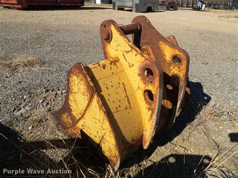 John Deere Excavator Bucket In Oskaloosa Ks Item Bp9414 Sold