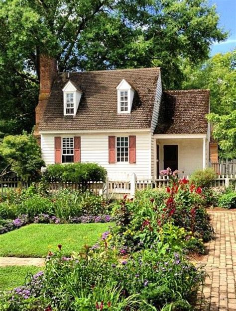 17 Stupefying Classic Colonial Home Exterior To Make Your Home Look