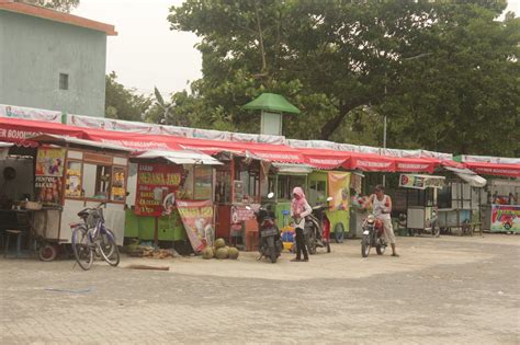1:51 generator bojonegoro 134 просмотра. Relokasi PKL dan Visi Tata Kota Pemkab Bojonegoro - Jurnaba