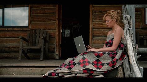 Apple MacBook Laptop Of Kelly Reilly As Beth Dutton In Yellowstone