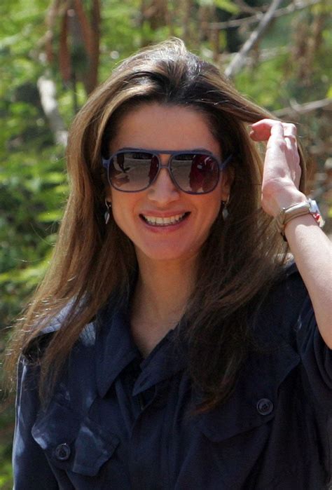 Queen Rania Rocks Aviators Photos Queen Rania Her Majesty The Queen Style Icon