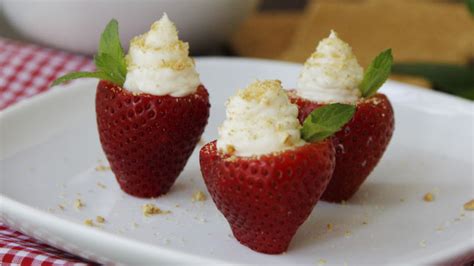 Fresh Strawberry Cheesecake Bites Recipe From Betty Crocker