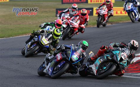 massive round up from snetterton bsb weekend mcnews