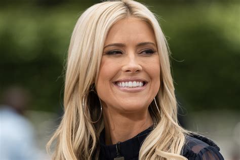Why Hgtv Star Christina Anstead Says Shes Guilty Of Faking It