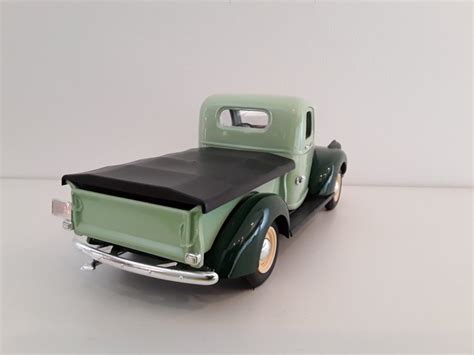 solido 1 18 1946 chevrolet pick up in mint condition with original packaging catawiki