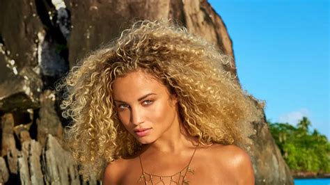 Unforgettable Photos Of The Gorgeous Rose Bertram In Tahiti