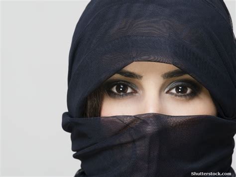 This muslim woman is redefining hijabi fashion in japan with her gorgeous instagram photos. My Peek Under the Niqab Unraveling My Own Stereotypes ...