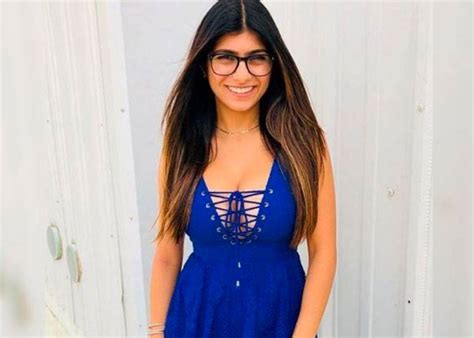 Mia Khalifa Promociona Su Nuevo Calendario En Suculenta Lencería Tn8 Tv