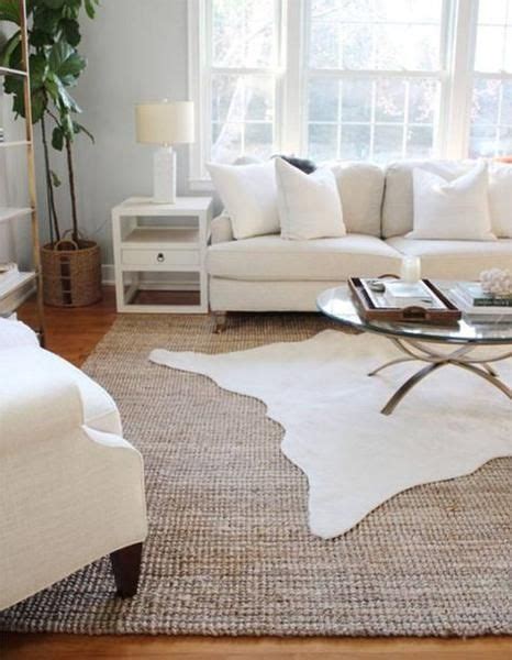 Choosing Living Room Rugs The Dos And Donts Cowhide Rug Living Room