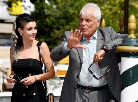Michele placido ha confessato di aver assistito alla nascita di tutti e cinque i suoi figli: Federica Vincenti: «Nessun addio con mio marito Michele ...