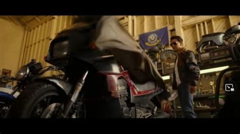 Tom Cruise Menunggang Kawasaki Ninja Di Top Gun Maverick Berikan