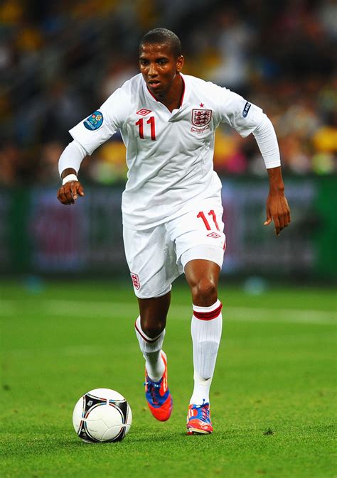 This is the match sheet of the world cup qualification europe game between england and ukraine on sep 11, 2012. Ashley Young Photos Photos - England v Ukraine - Group D ...