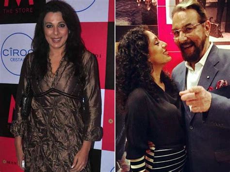 Kabir Bedi Wife Photos Pooja Bedi Deletes Evil Stepmother Tweet After Dad Kabir S Wedding