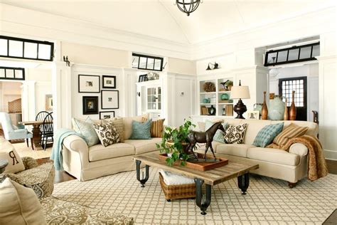 20 Living Room With Beige Sofa