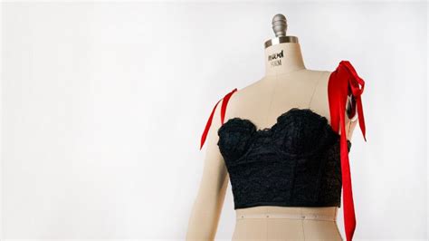 Turning The Parker Corset Into A Bustier With Straps Free Pattern Hack Mood Sewciety Corset