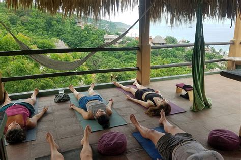 11 Top Affordable Yoga Retreats Under 1000 That Still Rock