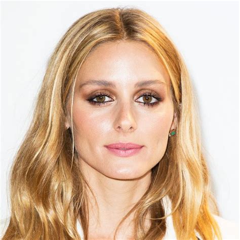 The 5 Product Olivia Palermo Uses To Remove Her Makeup