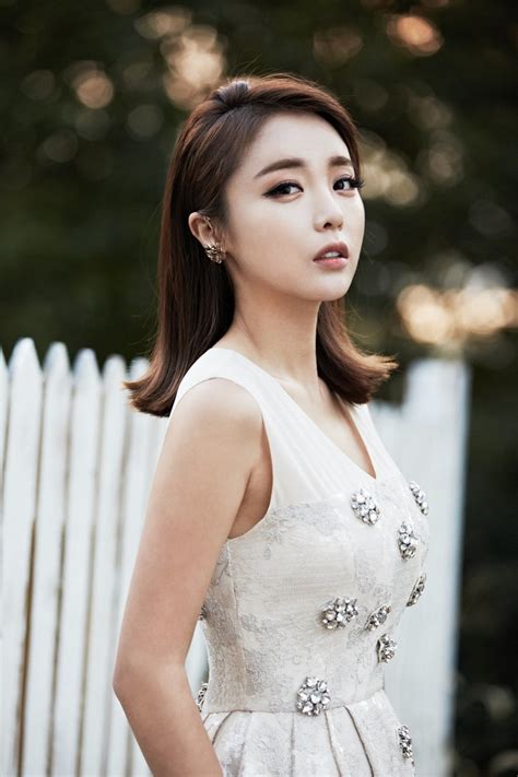 Picture Of Hong Jin Young