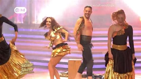 Rosangela Espinoza Bailando Festejo En El Gran Show SÁbado
