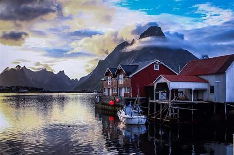 Reine Norway Norway Lofoten Land Of Midnight Sun