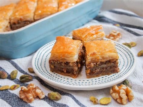 Diyet baklava nasıl yapılır Şekersiz baklava tarifi Yeni Akit