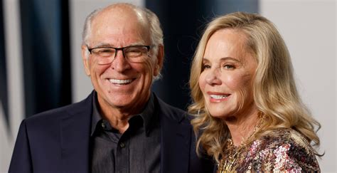 Jimmy Buffett's Wife Shares Heartfelt Message to Fans