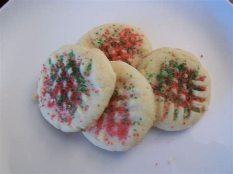 Give up gluten, fine, but do not give up cookies. The Nut-Free Mom Blog: Peanut Allergy? Nut-Free Christmas ...
