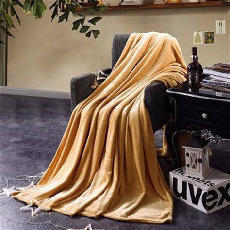 Umfun 2021 Super Soft Warm Solid Warm Micro Plush Fleece Blanket Throw