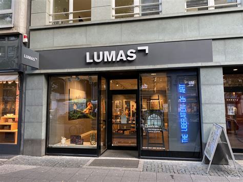 Lumas Frankfurt untermalt die Ausstellung mit Sound Experts Sound - Sound Experts GmbH